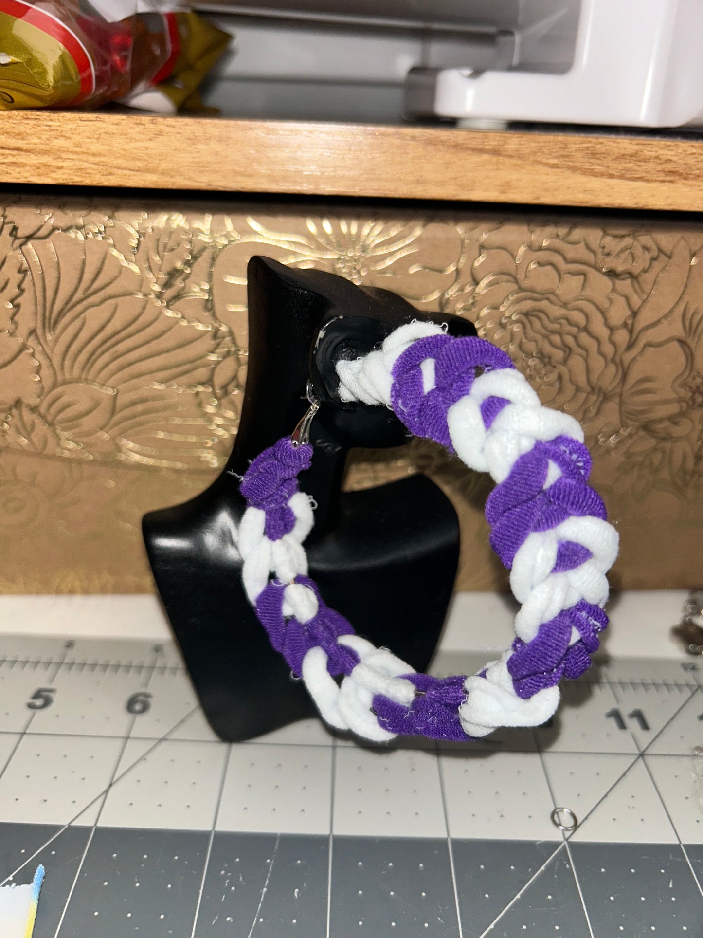 Lume Twist Hoops