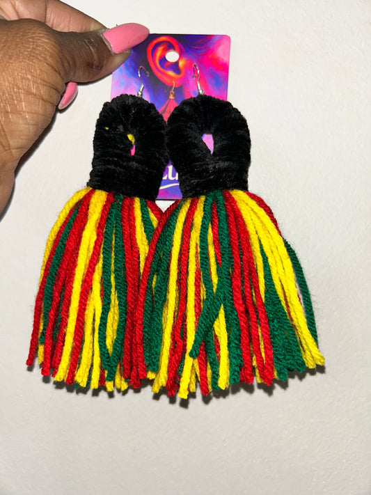 Roots & Royalty – Black History Earrings