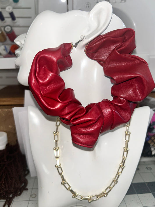 Lume Luxe Drape Hoops